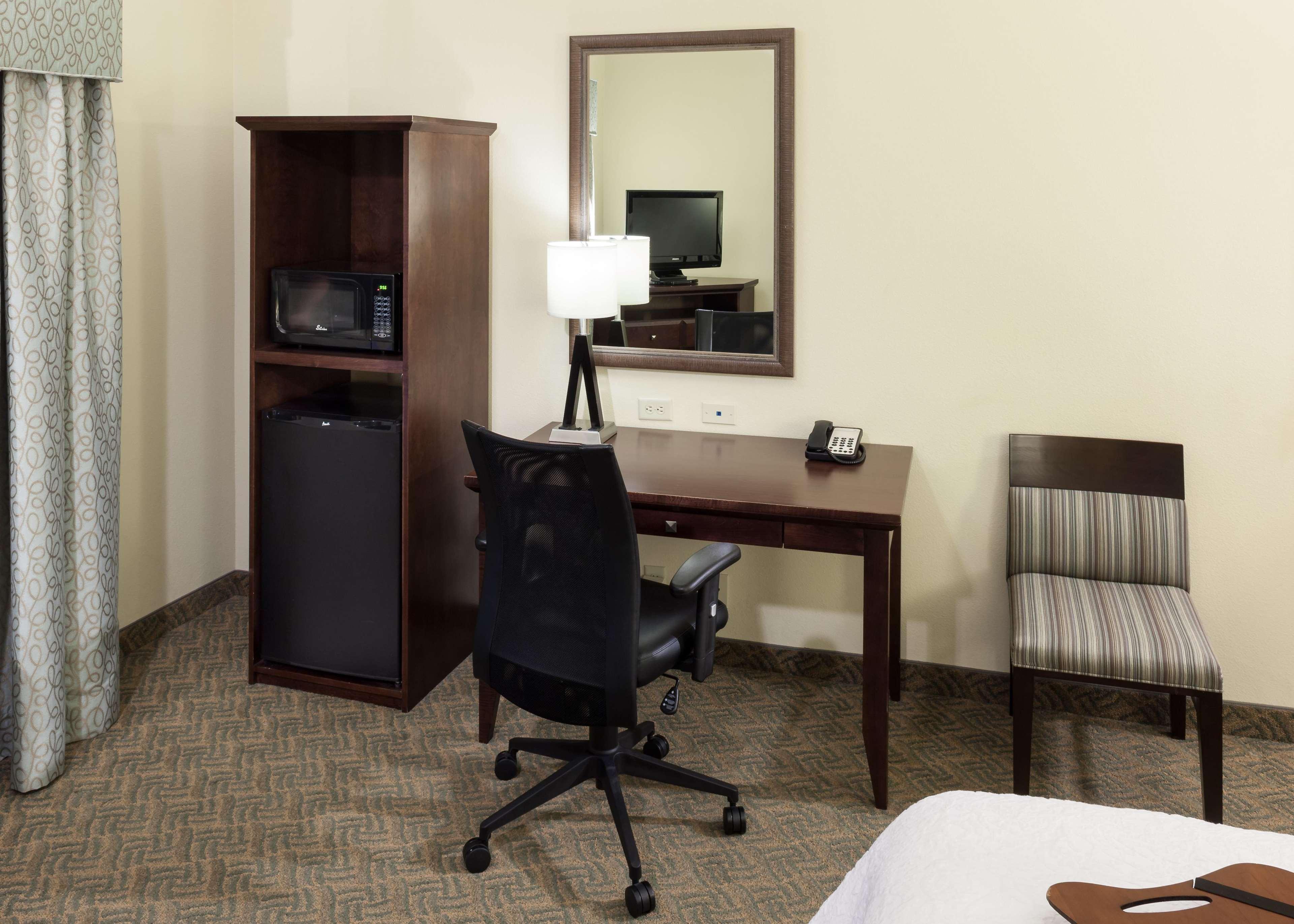 Hampton Inn & Suites Dallas-Arlington-South Экстерьер фото