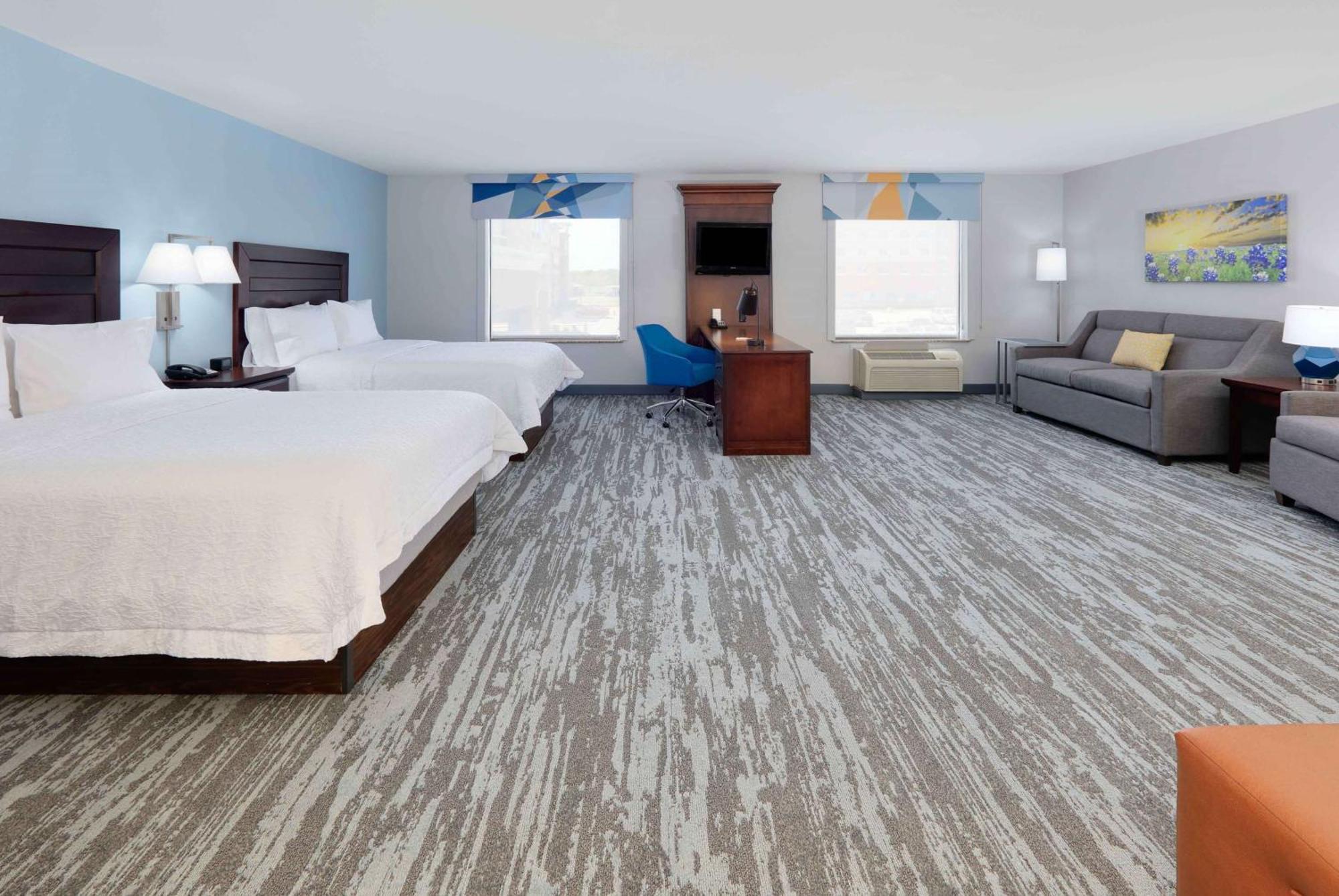 Hampton Inn & Suites Dallas-Arlington-South Экстерьер фото