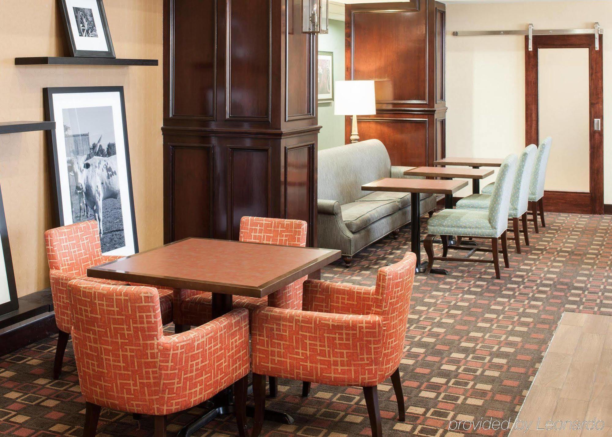 Hampton Inn & Suites Dallas-Arlington-South Экстерьер фото