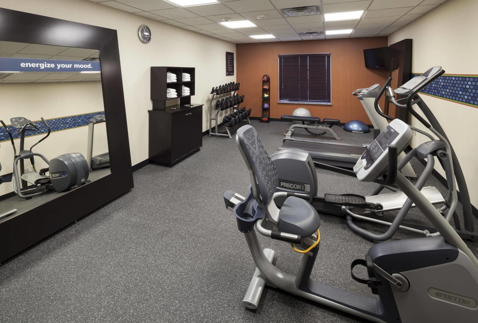 Hampton Inn & Suites Dallas-Arlington-South Экстерьер фото